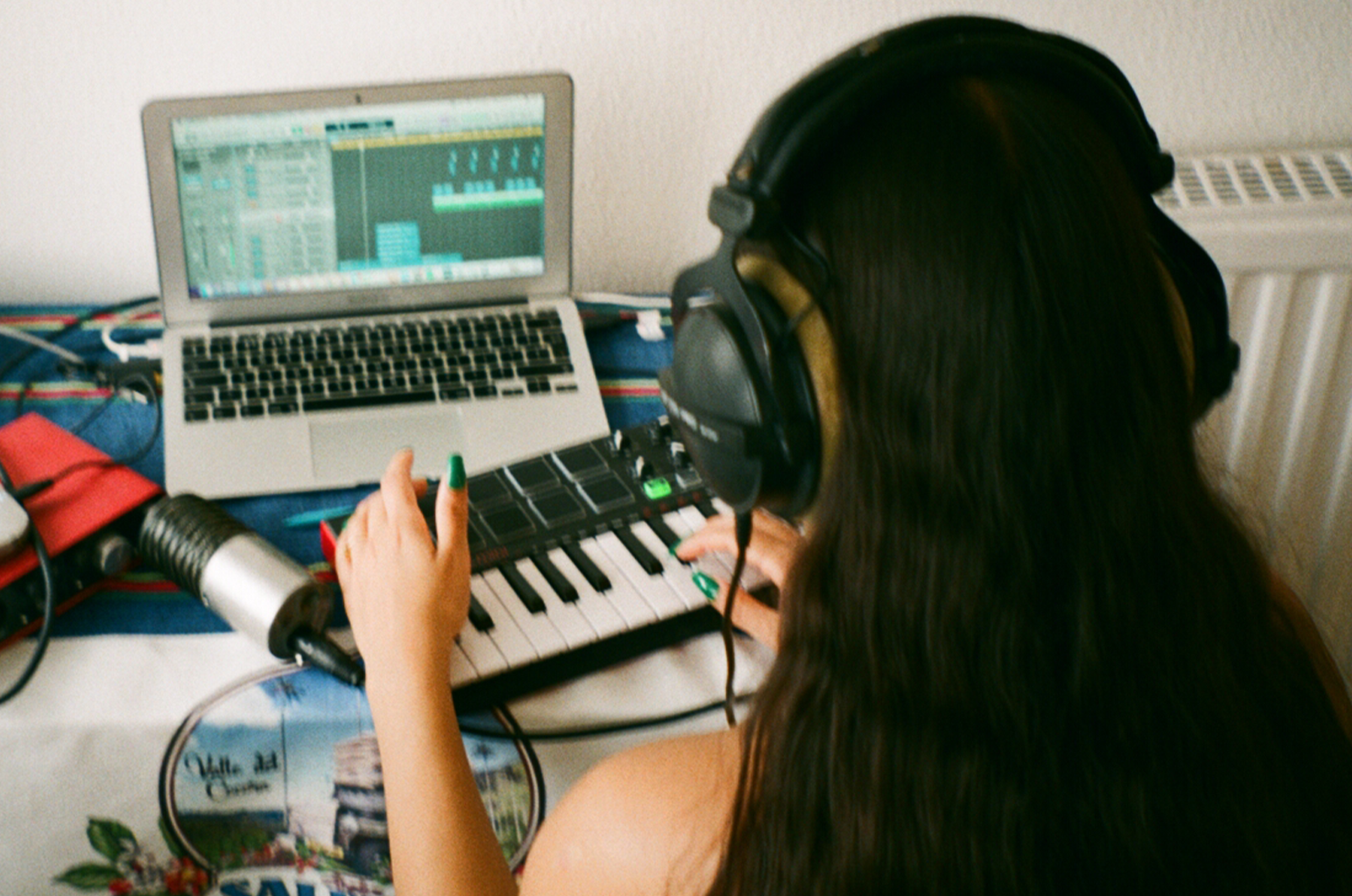 JSCA makes music. Photo by Violeta Arango.